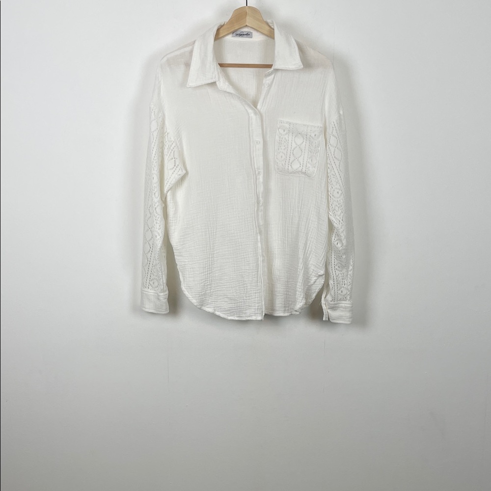 Magnolia Boutique Gauze White Button-Up Shirt Long Sleeve Lace Details  Womens M